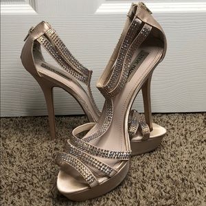 Steve Madden Champagne Heels